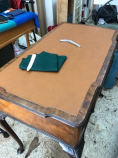 Cuir de plan de travail et marqueterie